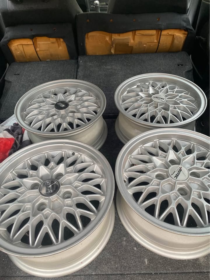 4x108 r14 6j podobné BBS