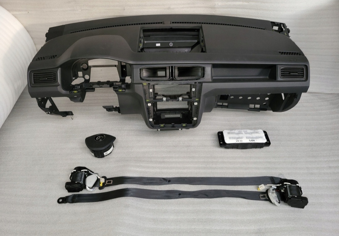 Airbagová sada Volkswagen Caddy s originální deskou
