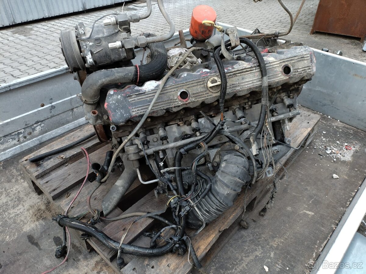 Motor Jeep Cherokee