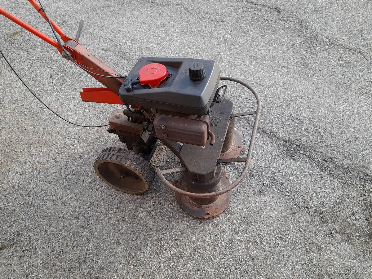 Dvoububnova sekacka vari BDR 700