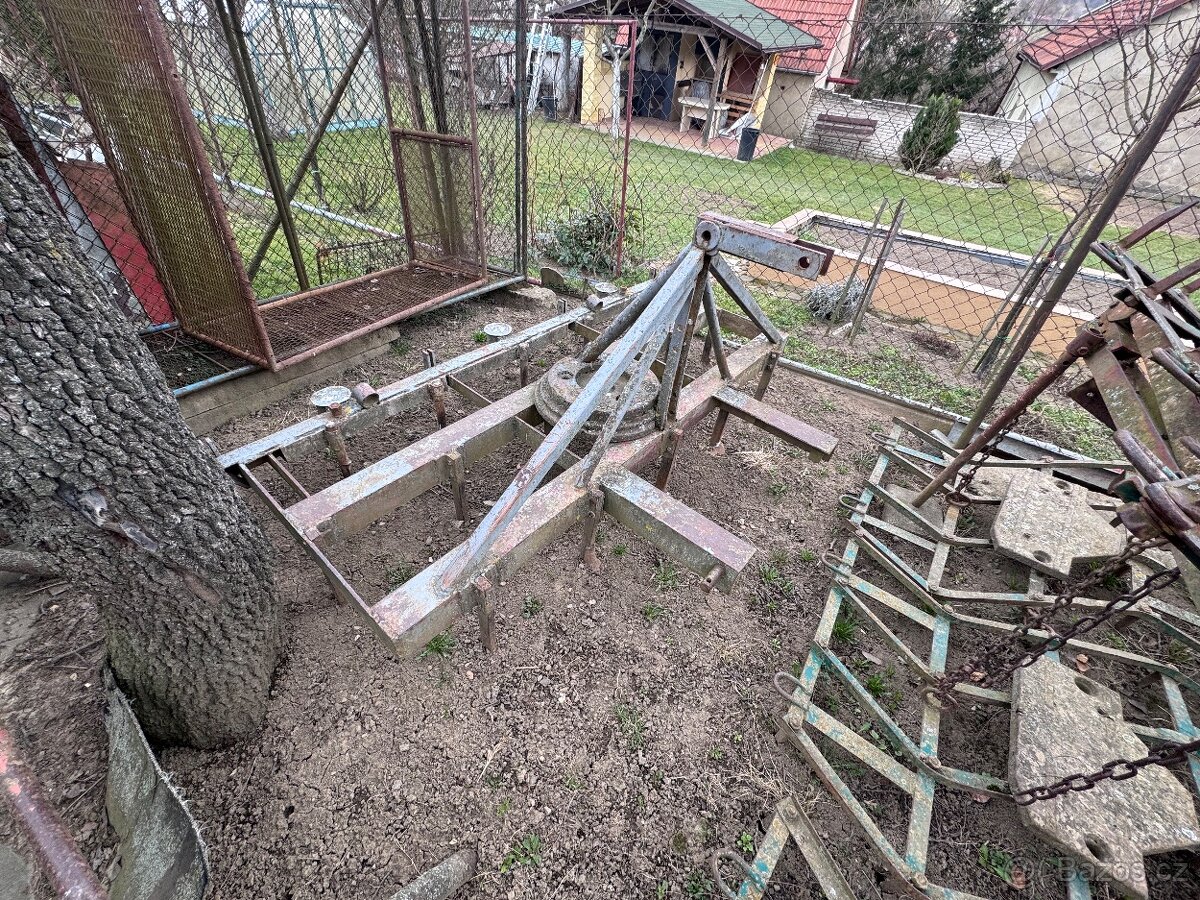 Prodám polní hark za traktor