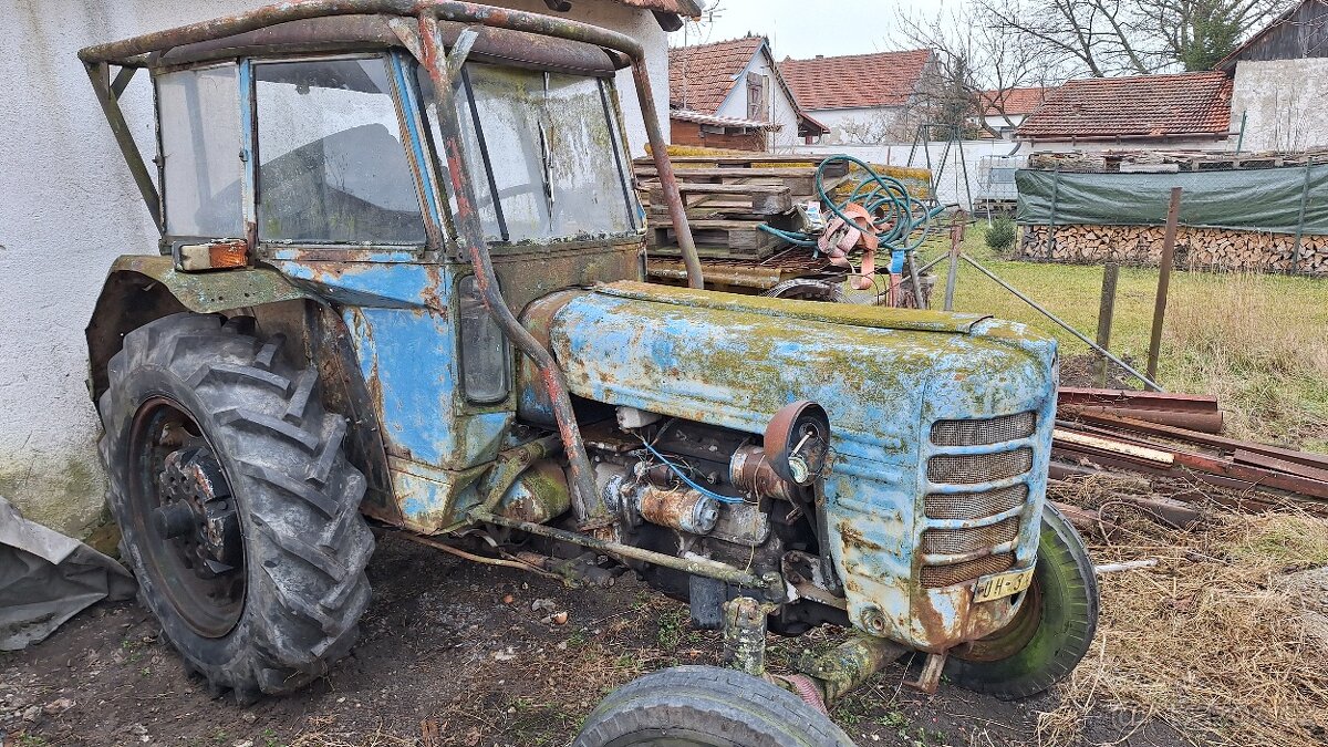 Zetor 3011,má platné doklady TP SPZ
