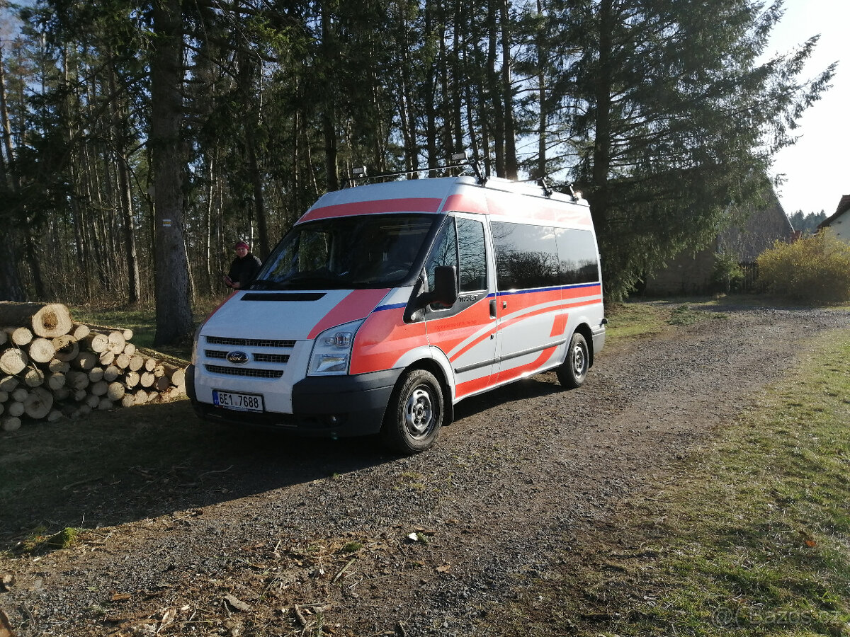 Ford Tranzit obytná přestavba r. výroby 2011
