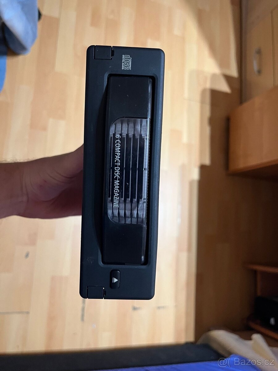 Bmw e60 e61 e63 e64 cd changer 6cd