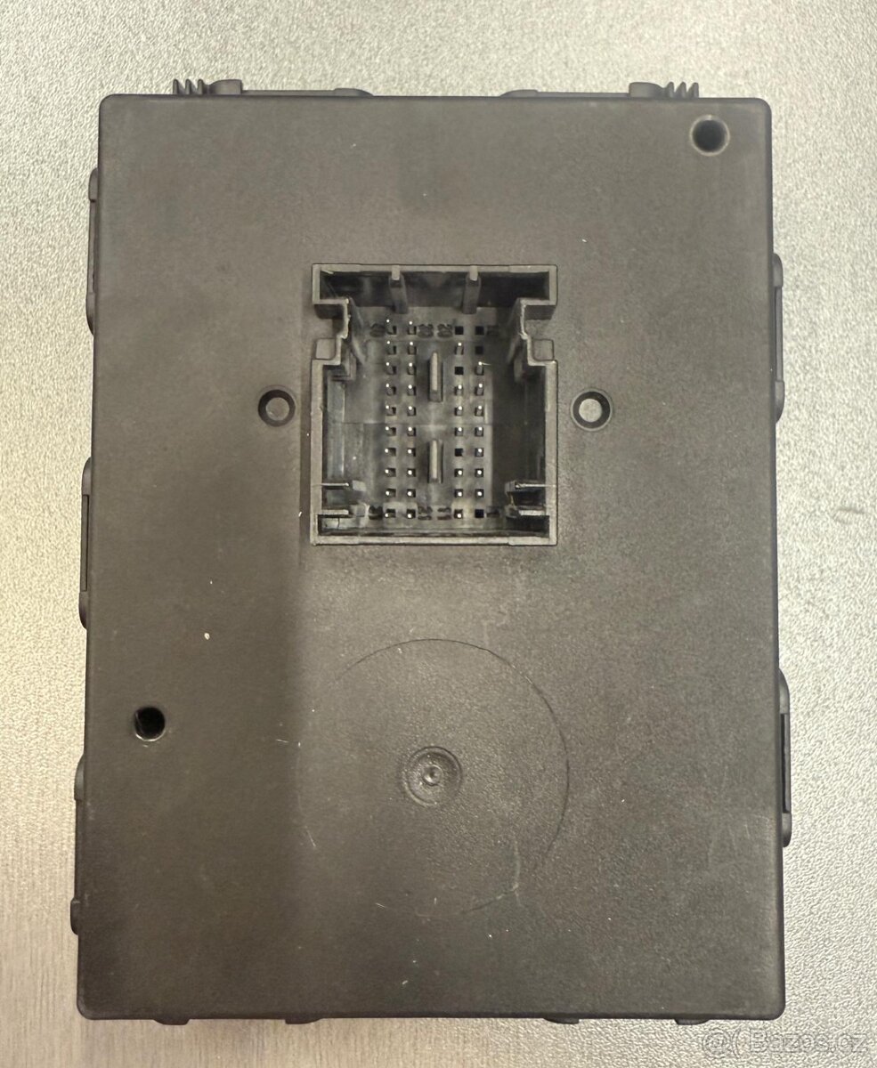 VW Tiguan jednotka modul keyless 3Q0959435E