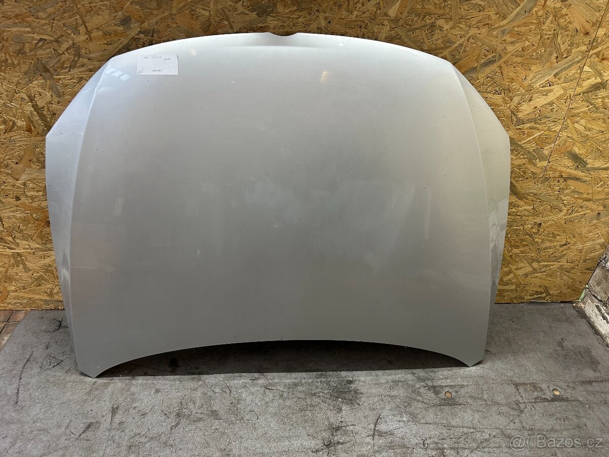 Kapota Vw Jetta 2014