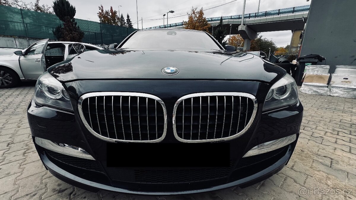BMW 750iL X-drive 2013 NightVision-M-Pacet