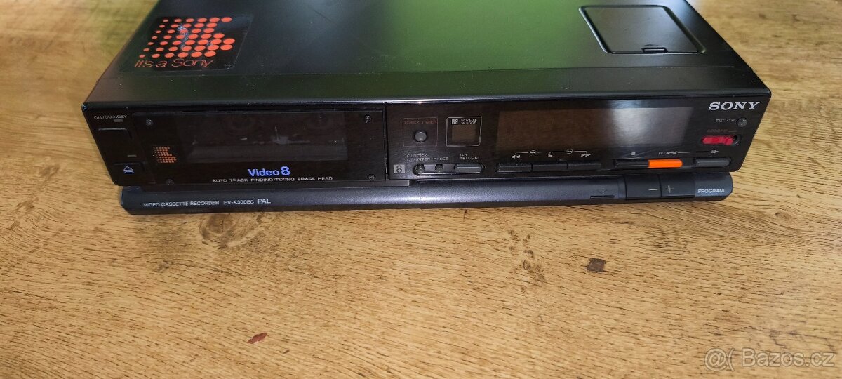 SONY EV-A300EC Midi Video8 Videorekordér(1985),Japan,,čti po