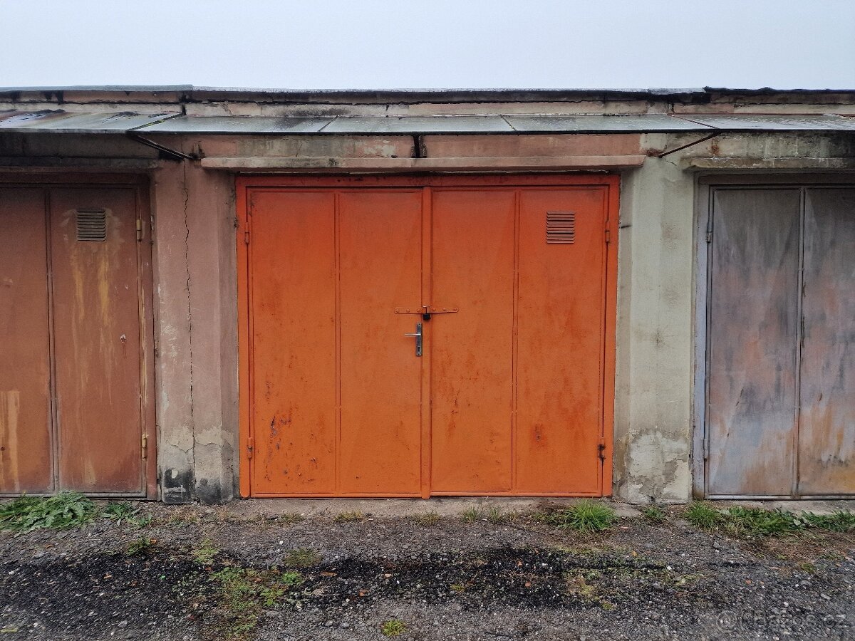 Garáž: Přepeřská, Turnov