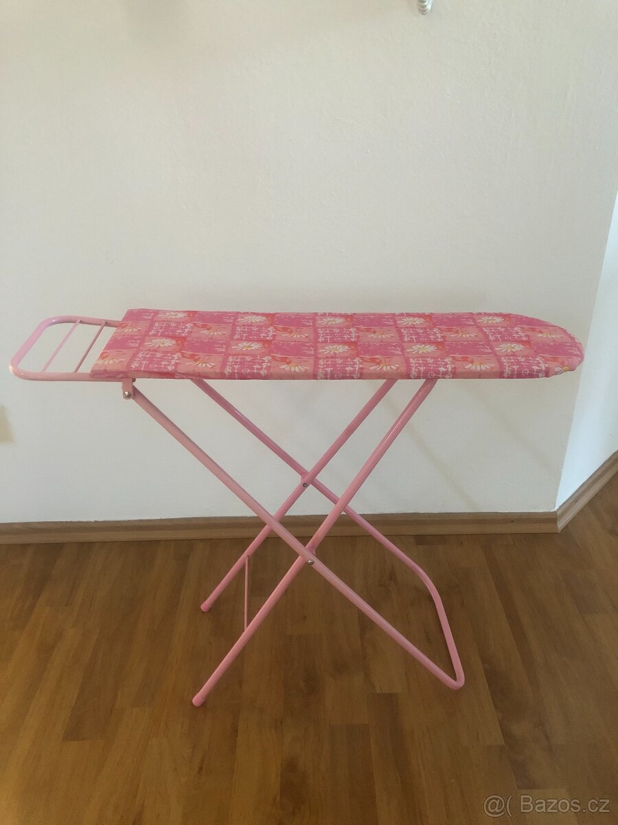 Dětské žehlicí prkno