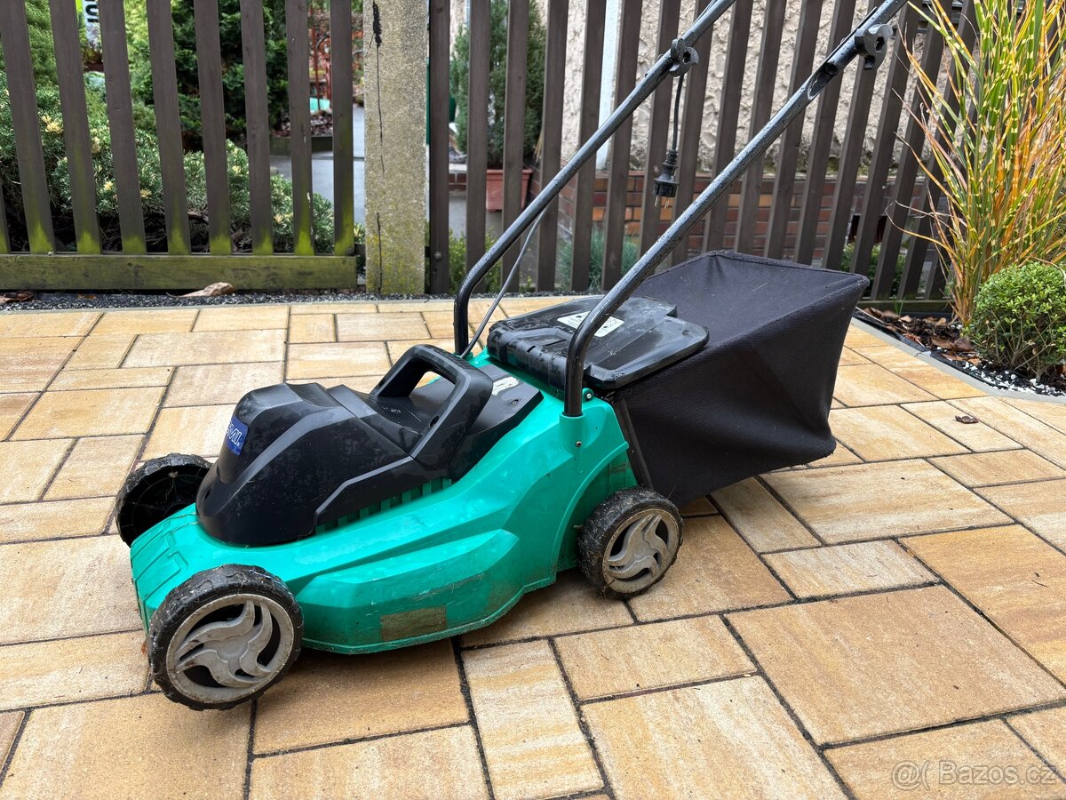 Elektrická sekačka 32cm