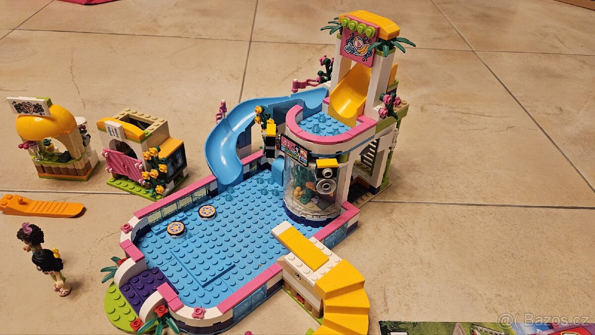 LEGO Friends 41313 Heartlake Summer Pool