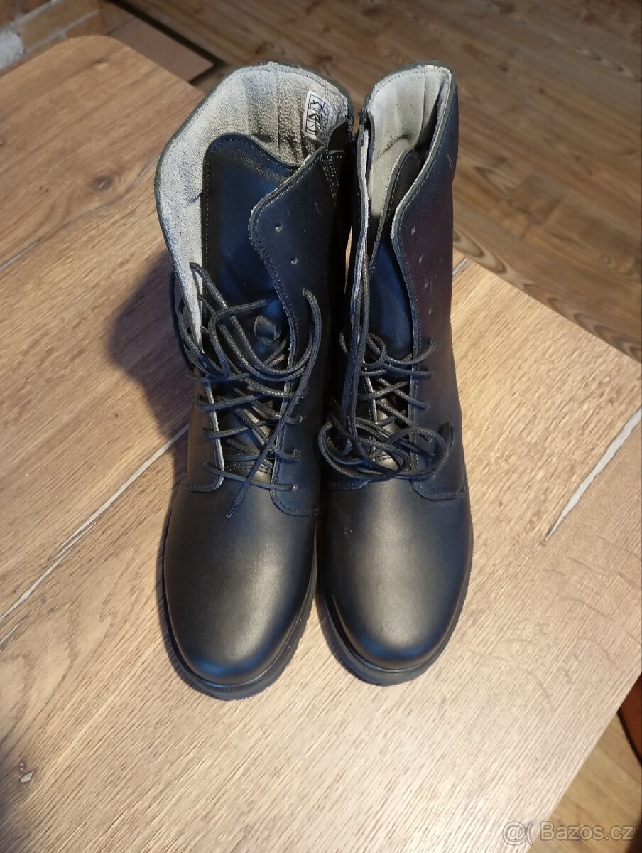 VASKY NOVÉ č.42 Poloviční cena