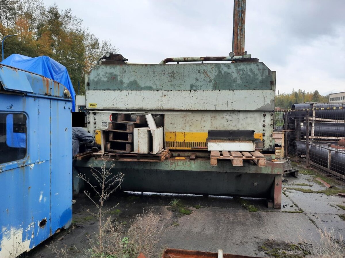 Tabulové nůžky PIESOK CNTA 3150/25A (8786)