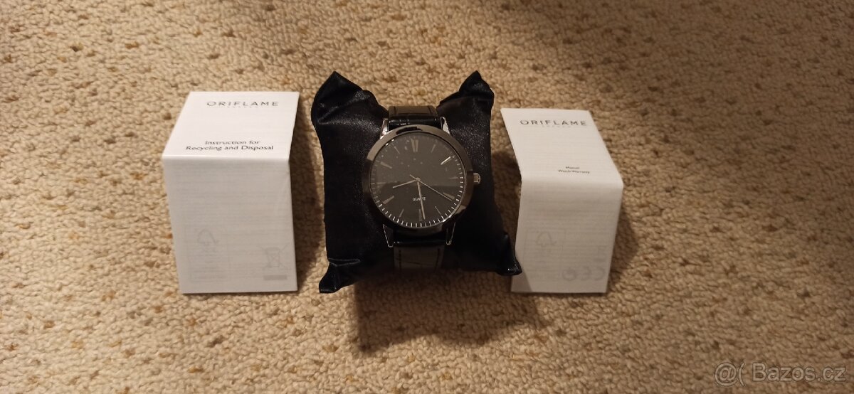 Nové hodinky Oriflame