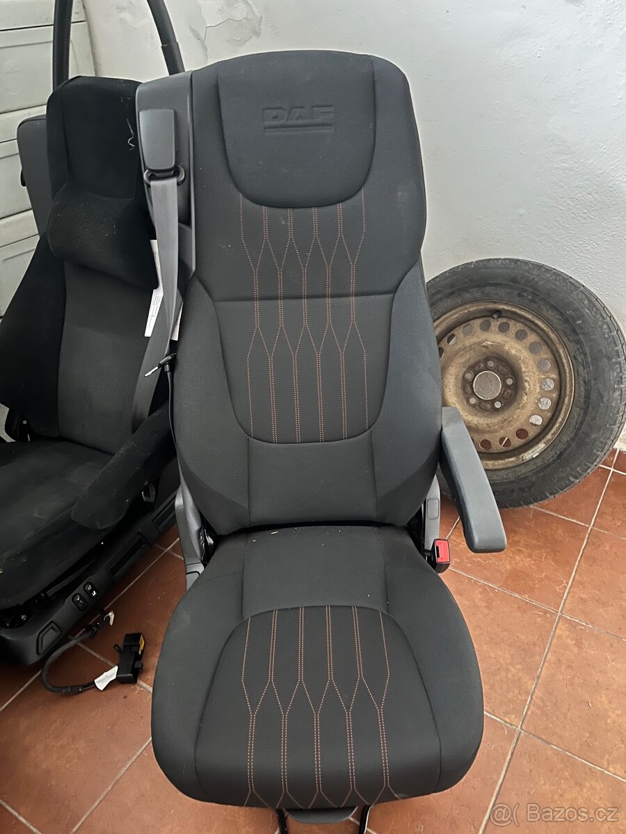 Sedačka do kamionu spolujezdce