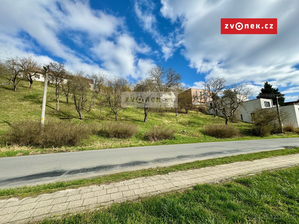 Stavební pozemek - Zlín