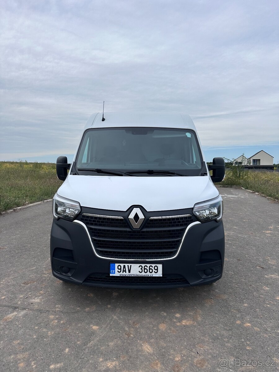 Renault Master 2299 cm³