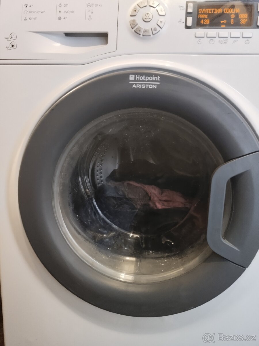 Pračka se sušičkou Hotpoint Ariston