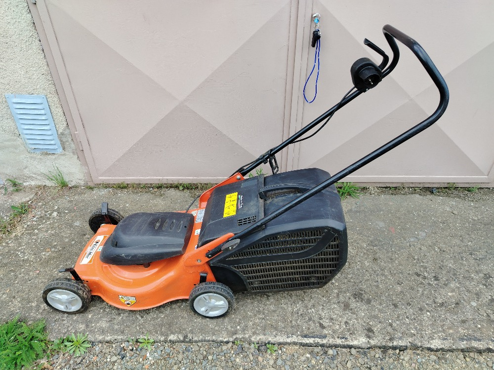 elektrická sekačka Oleo-Mac