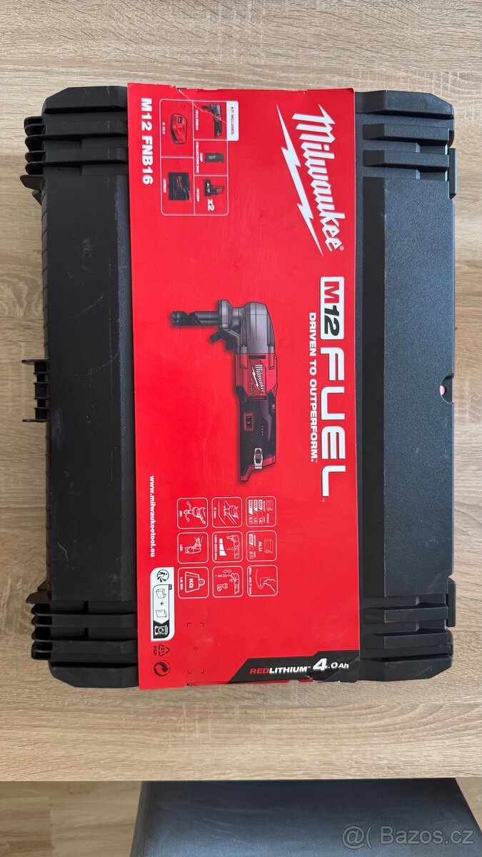 MILWAUKEE M12 FNB16