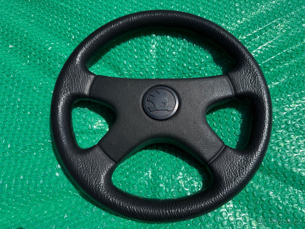 Volant škoda 105 - Favorit