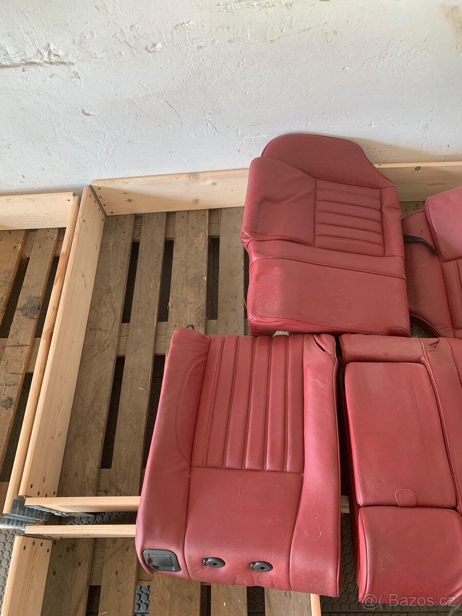 Sedačky momo Alfa romeo 156