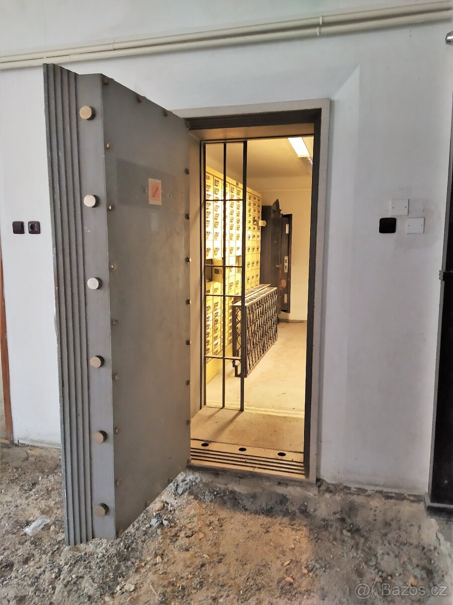 Trezor o ploše 11,7 m.2