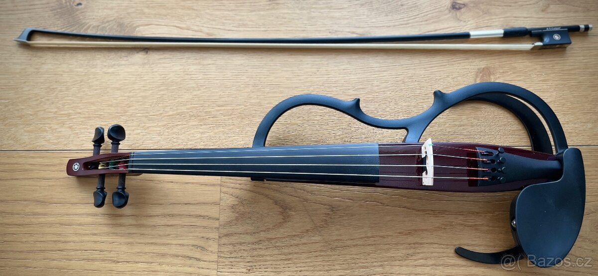 Elektrické housle Yamaha YSV104