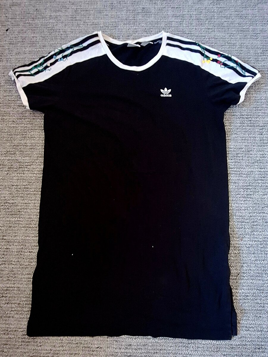Šaty Adidas S