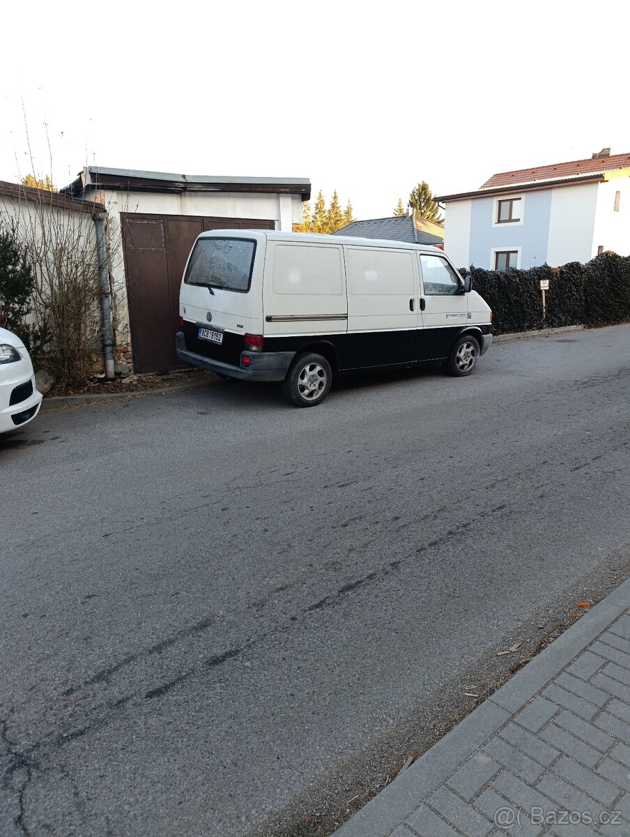 T4