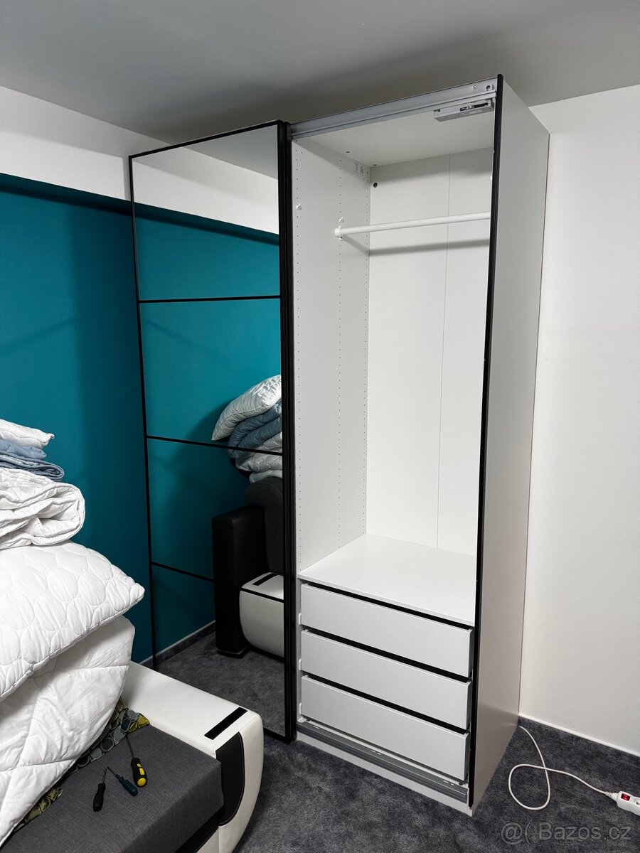 Šatní skříň Pax/Hasvik IKEA