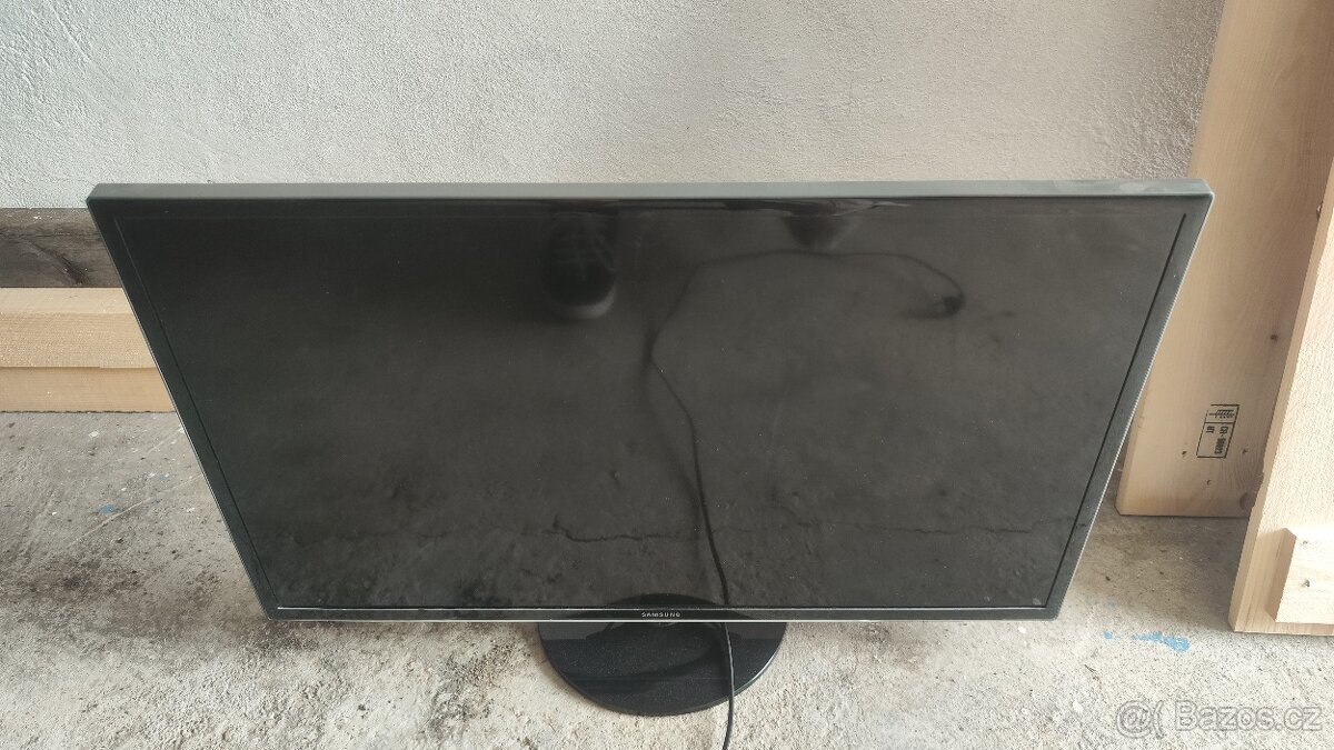 Samsung UE32F4000 + settopbox