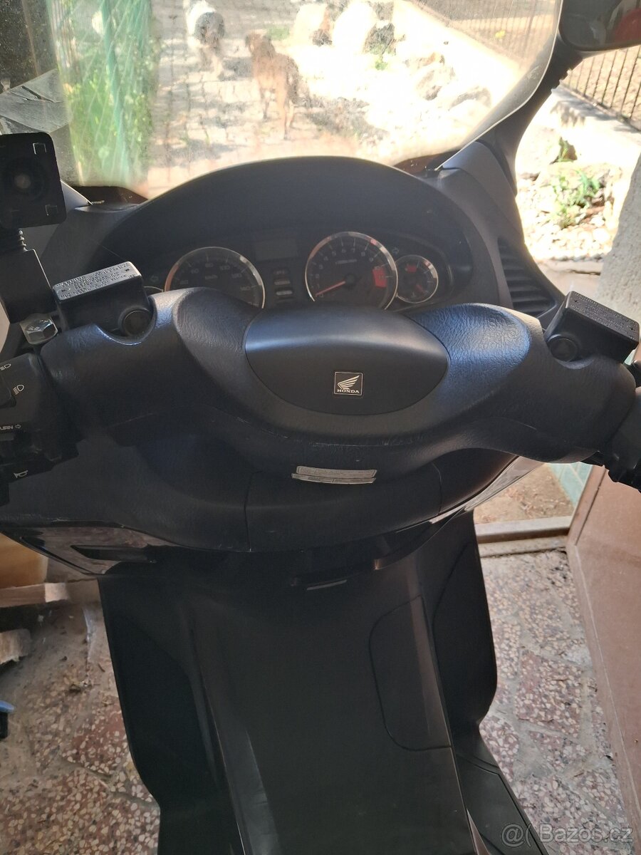 Skutr honda s-wing 125ccm