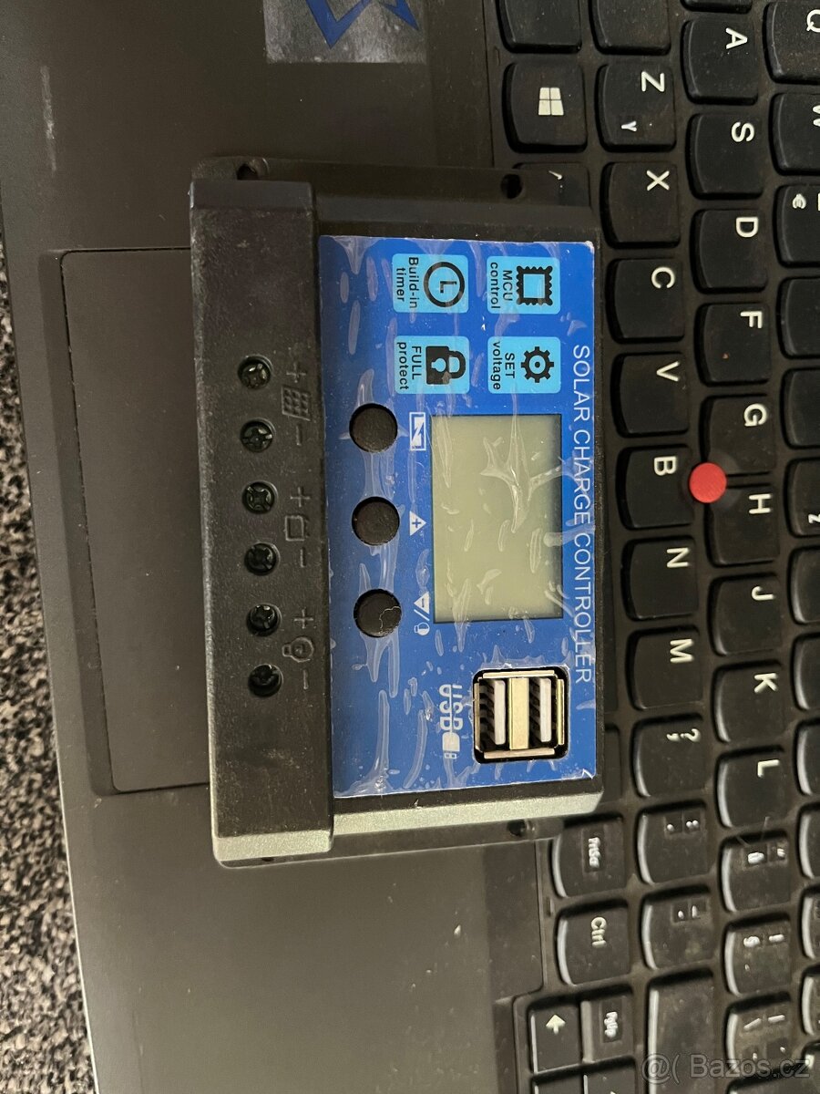 Solární regulátor