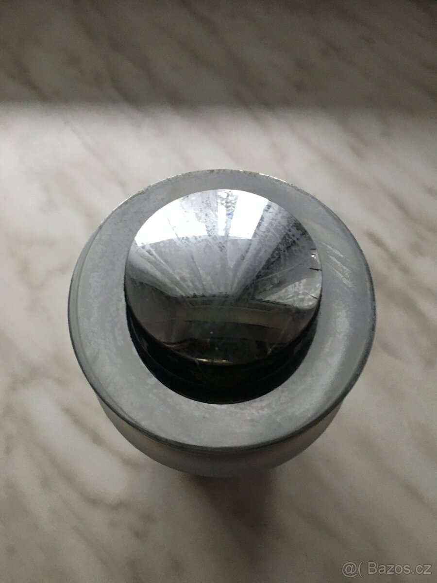 Umyvadlová výpusť click clack