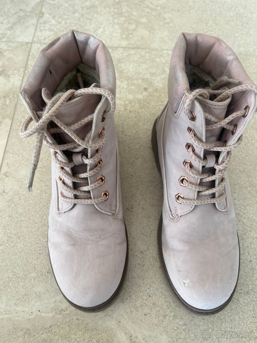 Dívčí boty, vel.35