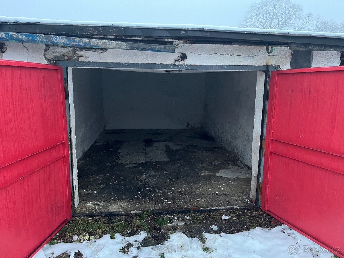 Pronajmu garáž 24m2 v Karviné