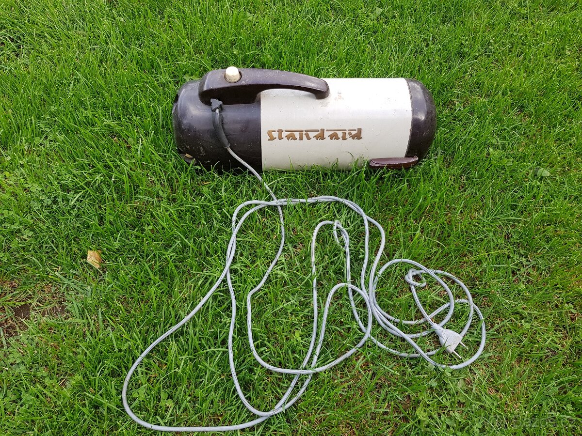 Starožitný vysavač Standard