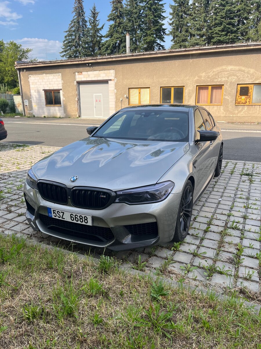 BMW M5 F90