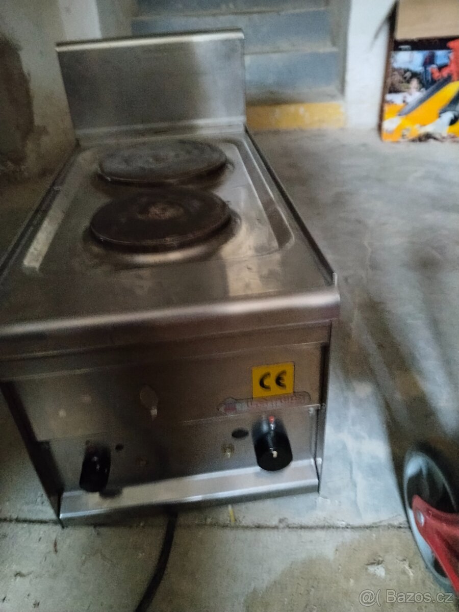 Profi elektrický sporák