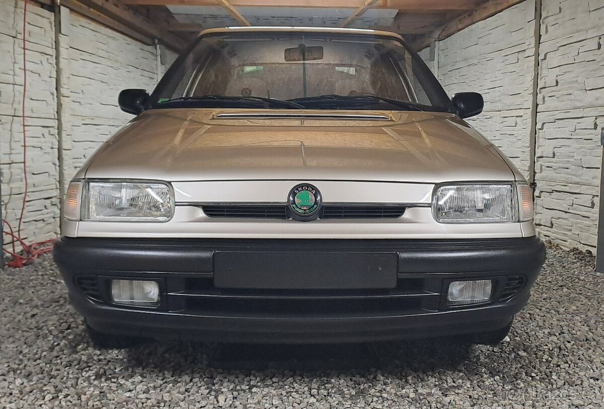 Felicie 1.3 r.v. 95, 50KW, GLXI ,TOP STAV najeto 30tkm