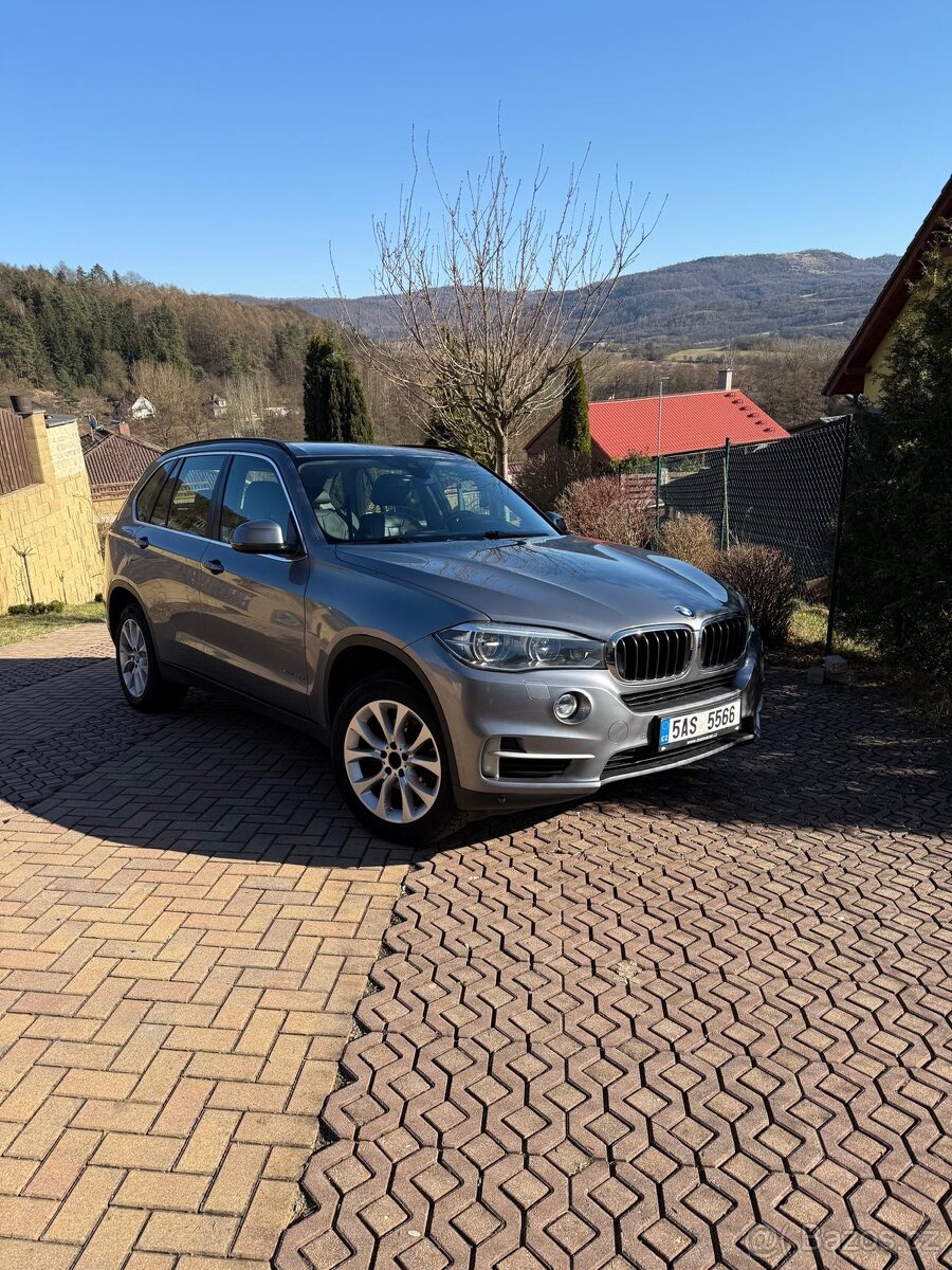 BMW X5 30D X-DRIVE F15 původ CZ, 2.MAJ. odpočet DPH, 2X ALU