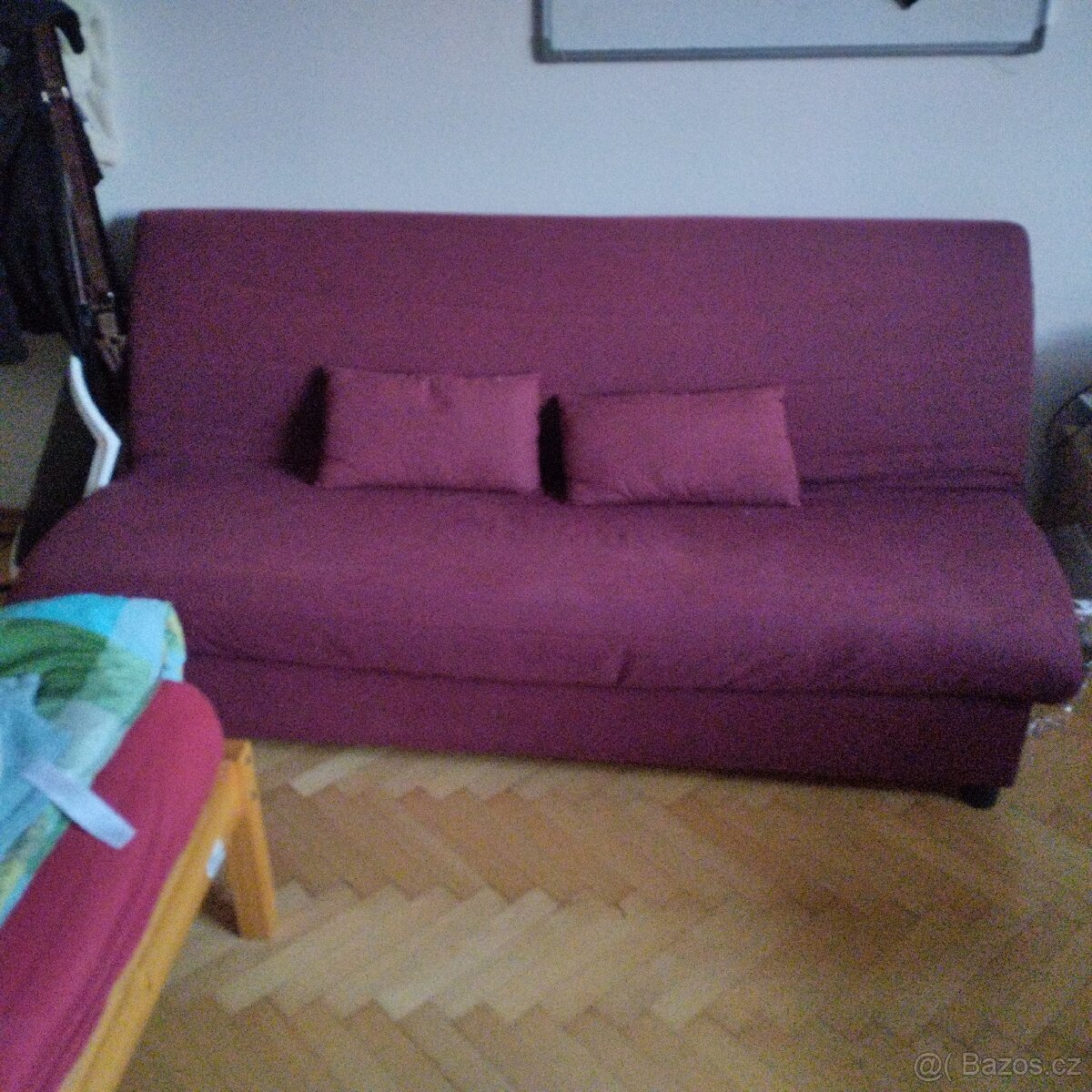 Gauč