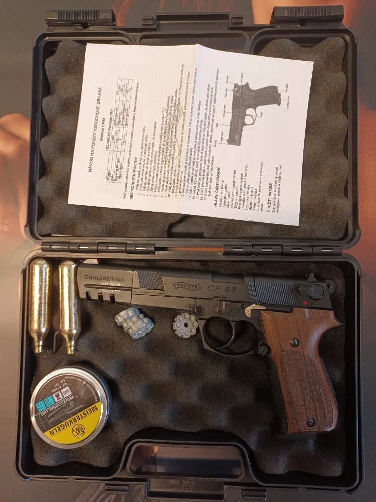 CO2 vzduchová pistole Walther P88 4,5mm