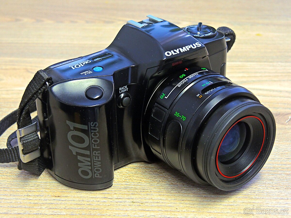 Analog Olympus OM 101 Power Focus + objektiv