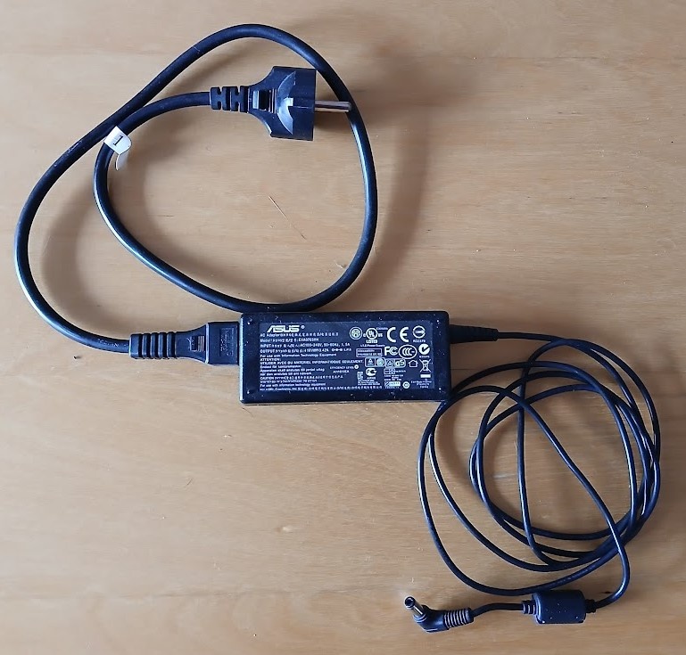 Zdroj pro notebook ASUS 65W