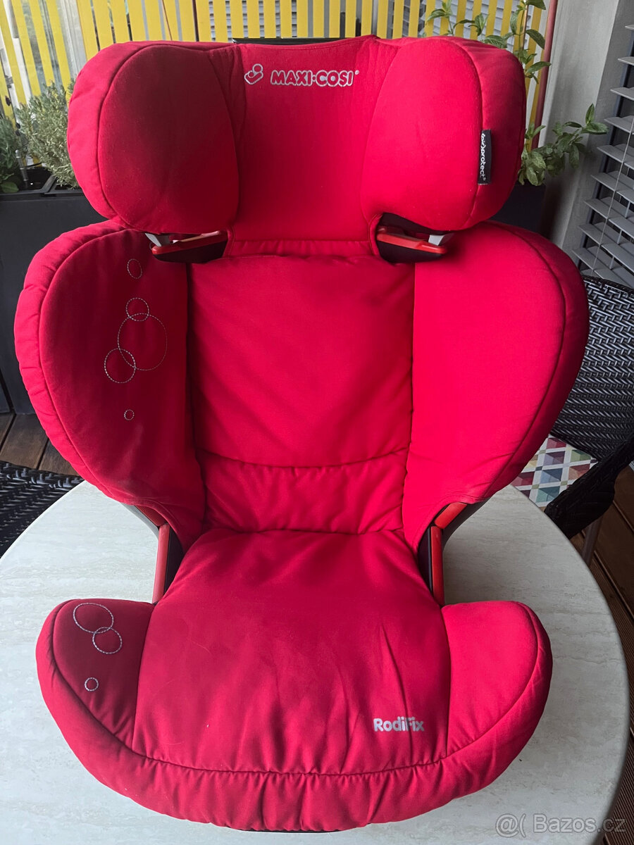 Autosedačka Maxi Cosi Rodifix 15-36 kg