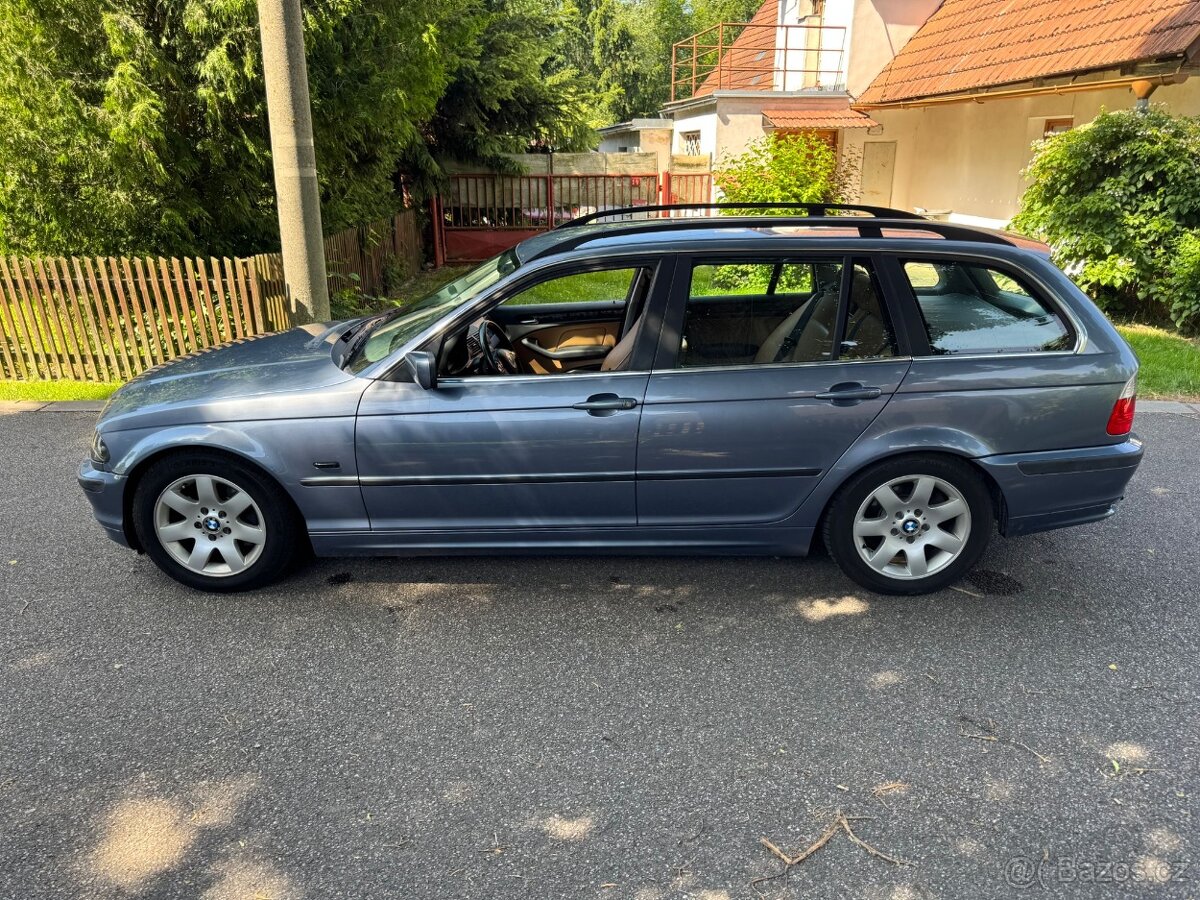 BMW 320i 125kw 2002 240 000 km