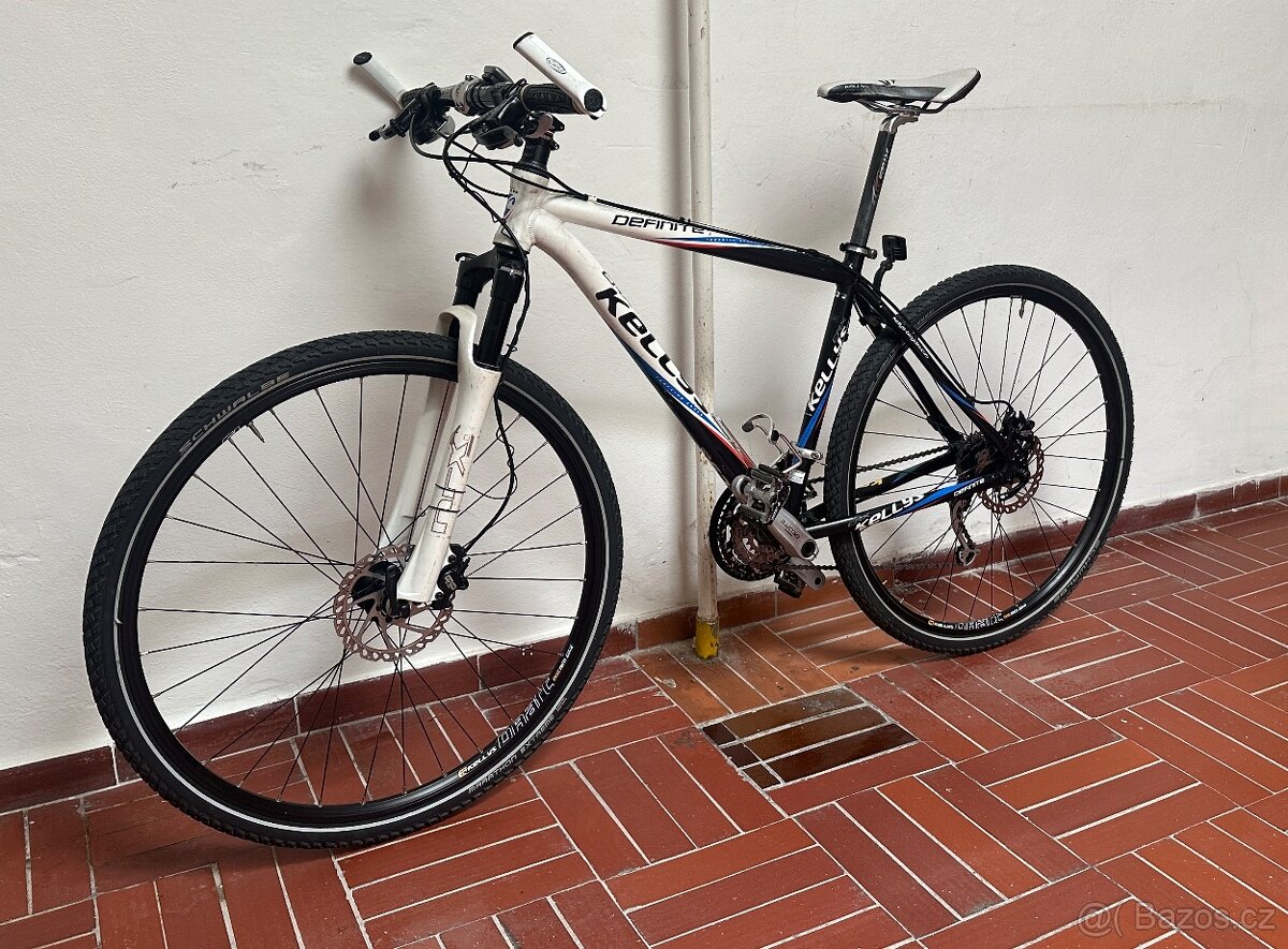 Kellys Definite CRX – cross/trekking kolo, rám 19", kola 28